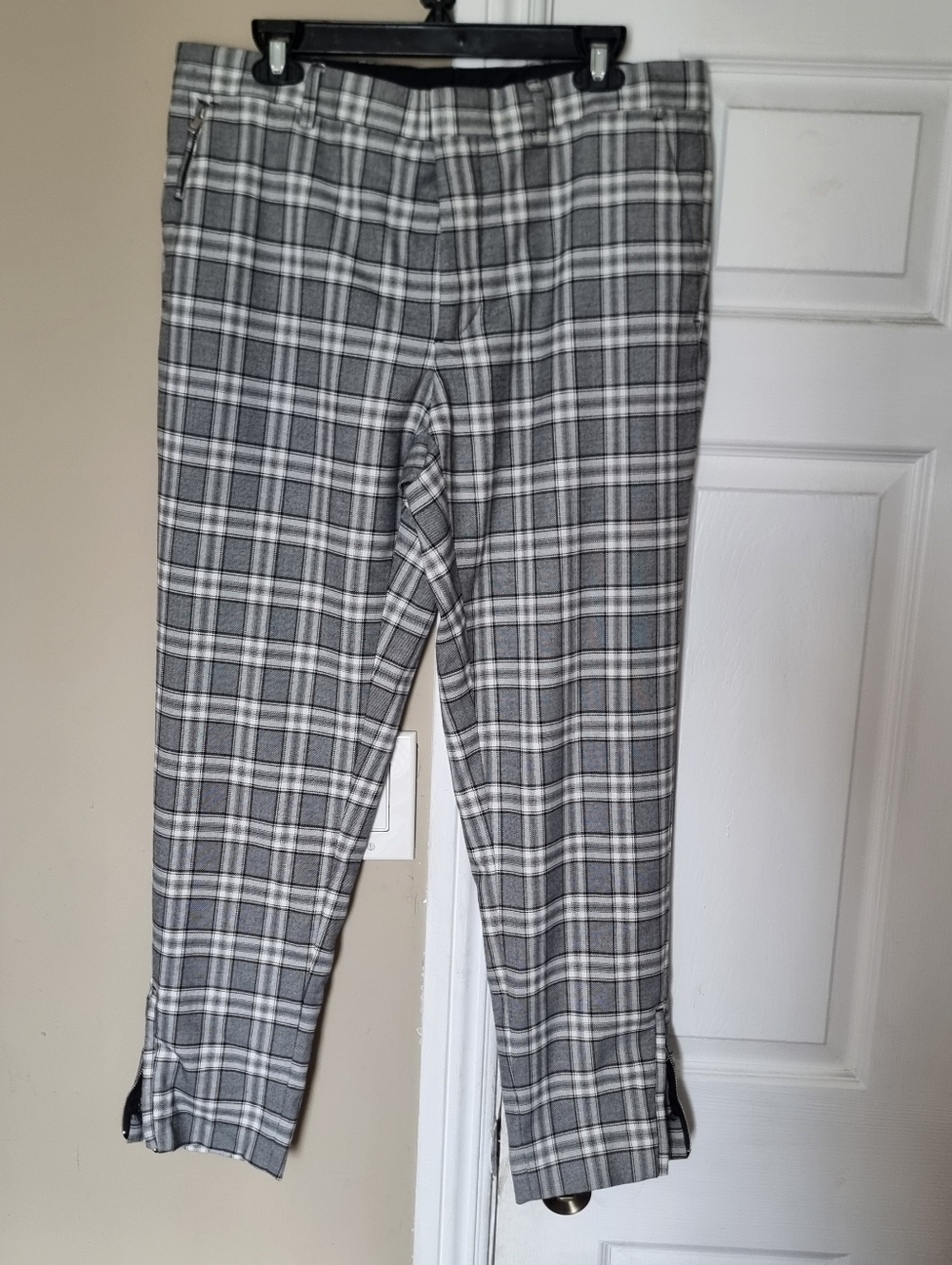 Zara Man Black & Gray Plaid Men’s Dress Pants Slim Fit Ankle Zip 34x29